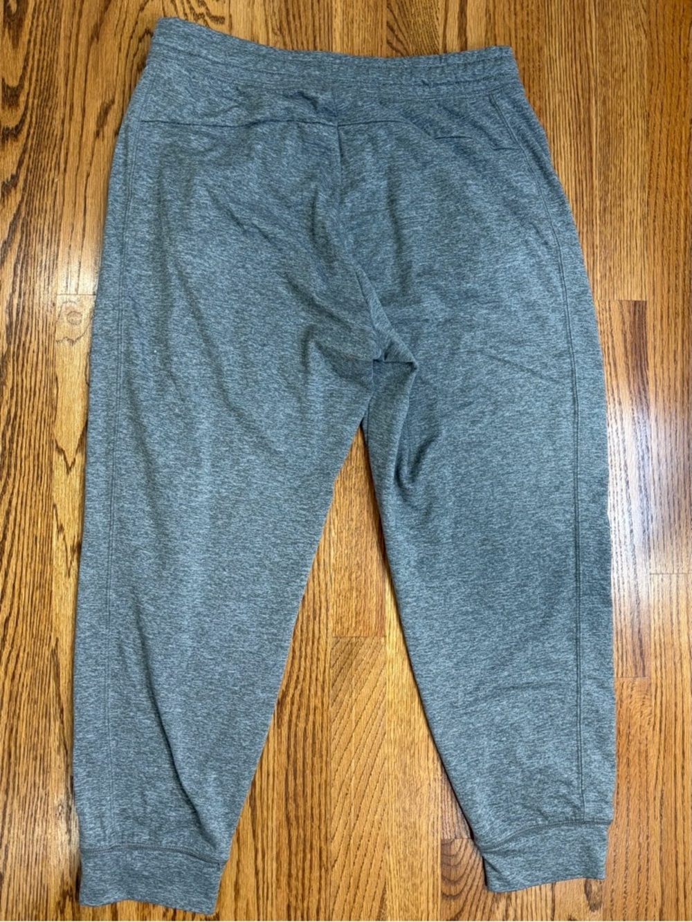 American Eagle Outfitters Heather Gray Jogger Sweatpants (Medium Short) - Picture 2 of 8